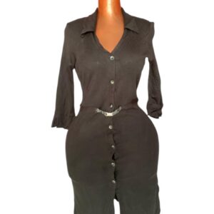 Robe noire ( friperie premier choix )