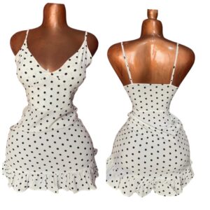 Robe sexy blanche (friperie premier choix )