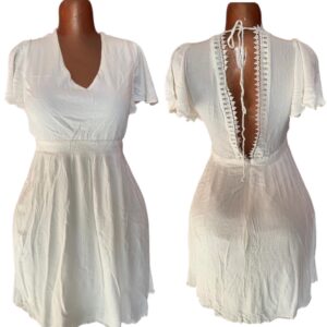 Robe blanche ( friperie premier choix )