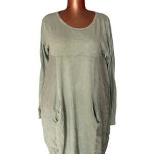 Robe pull verte ( friperie premier choix )