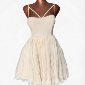 Robe blanche (Friperie Premier Choix)