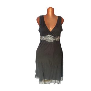 Robe noire (friperie premier choix)