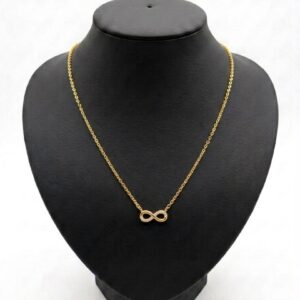 Collier doré pendentif symbole de l’infini