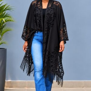 Kimono femme noir en dentelle – Élégance et style